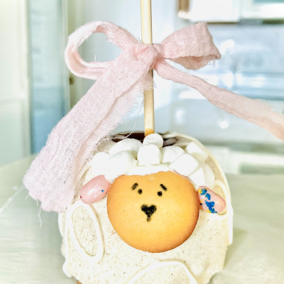Little Lamb Caramel Apple